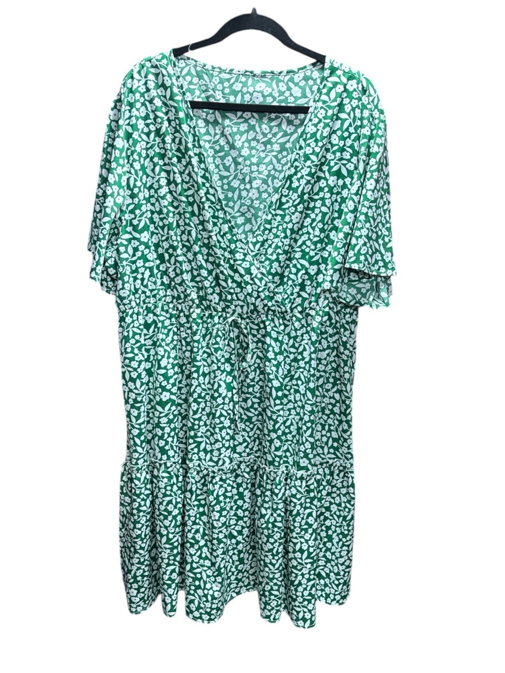 Green floral midi dress with short sleeves elastic waist Size 4x best for 3x